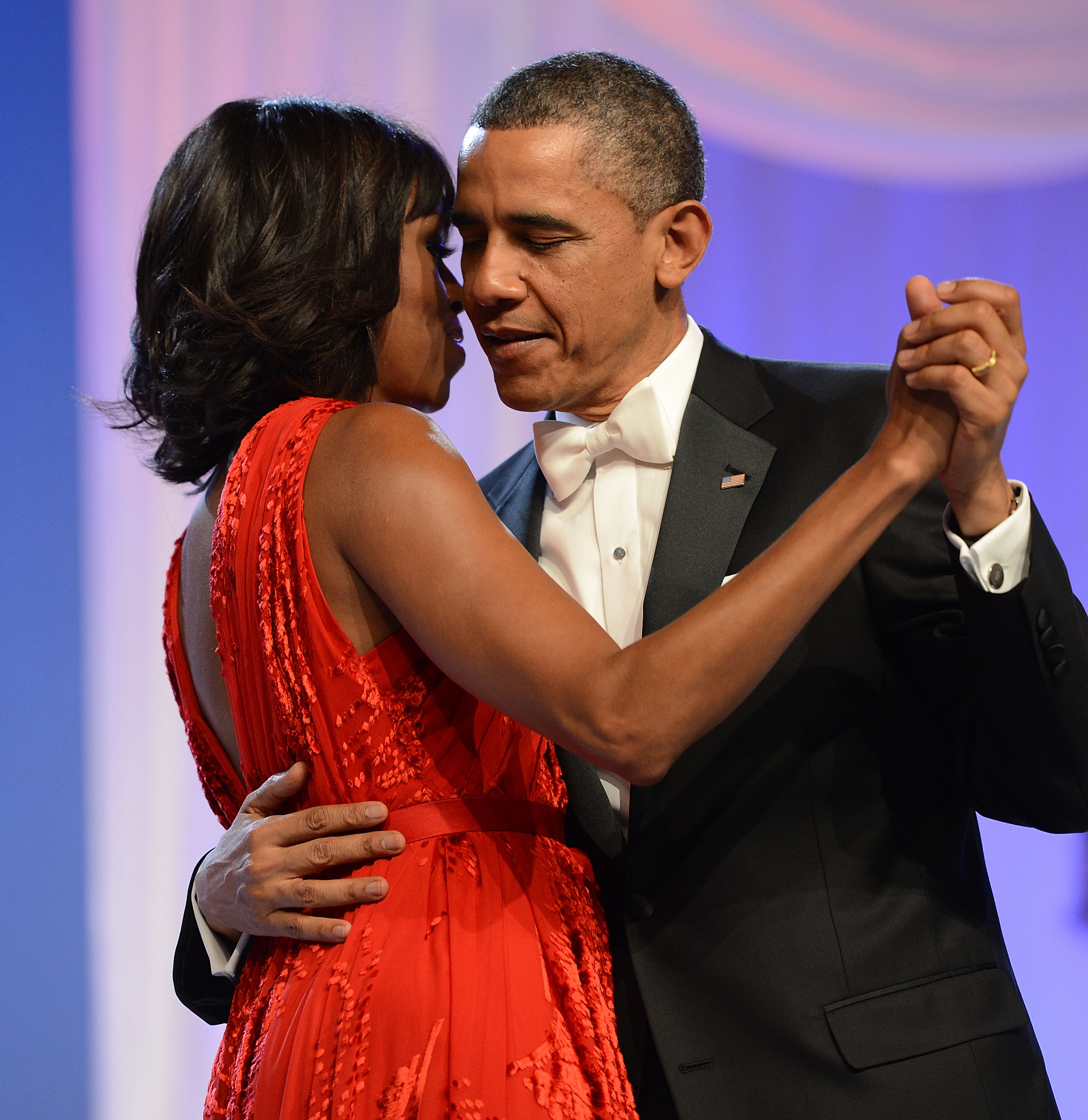 Jennifer Hudson performed as Barack and Michelle danced during the January 2013 inaugural celebration for his second presidential term. | Source: Getty Images