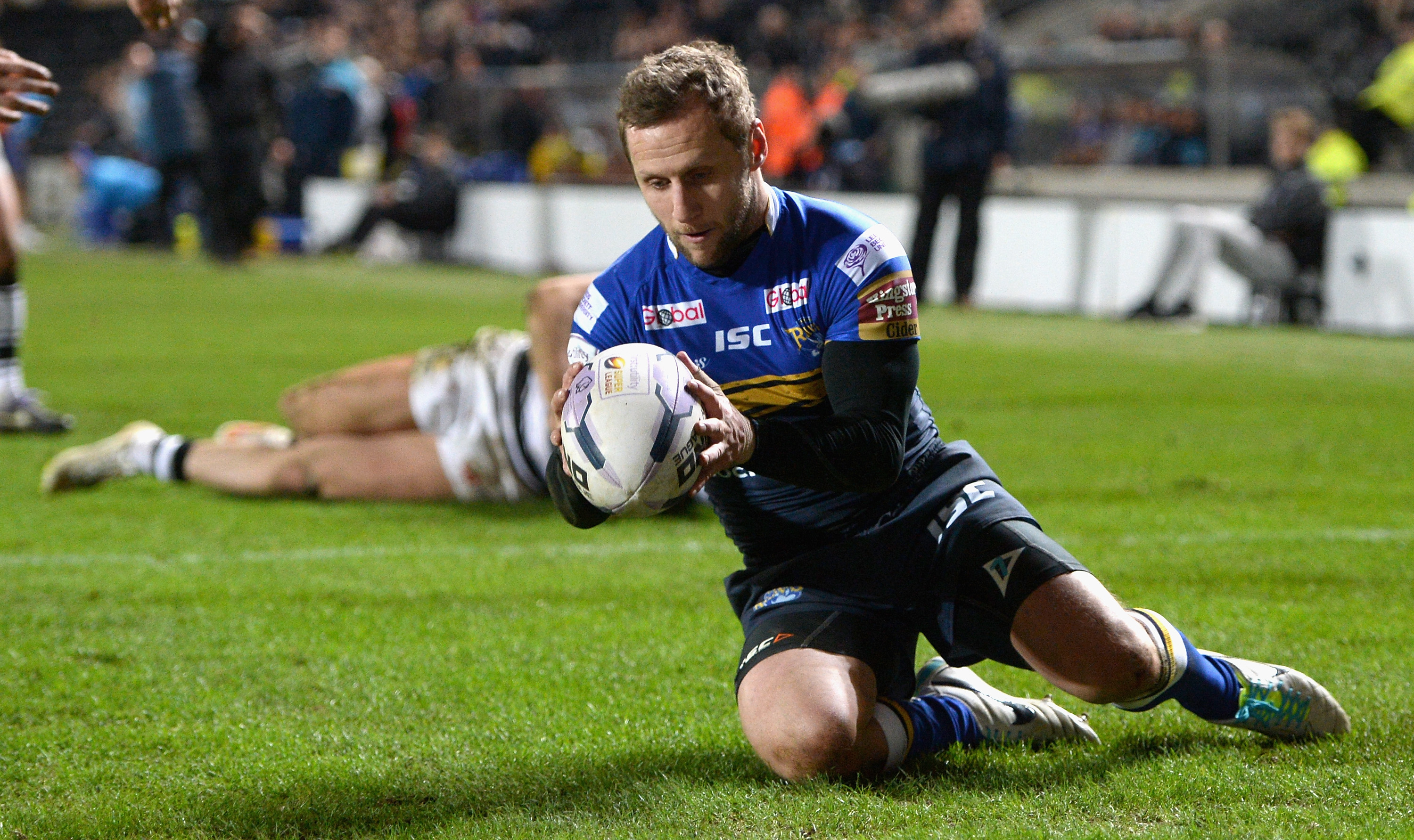 Rob Burrow spent his playing career making an impact for Leeds Rhinos before an MND diagnosis changed the course of his life. After retiring from rugby, he became a prominent advocate for greater awareness and funding for the disease. | Source: Getty Images