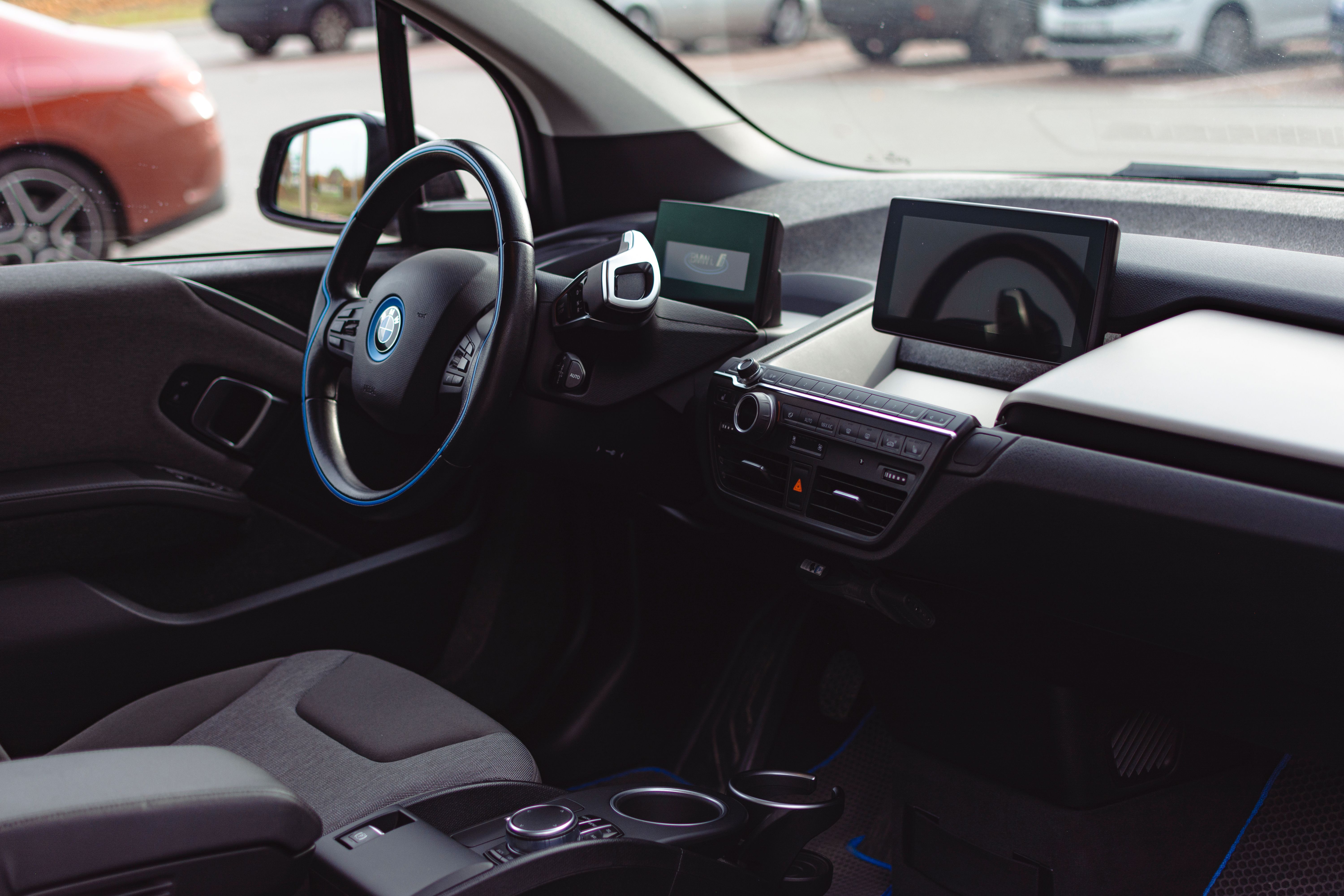 Interior of a car | Source: Pexels